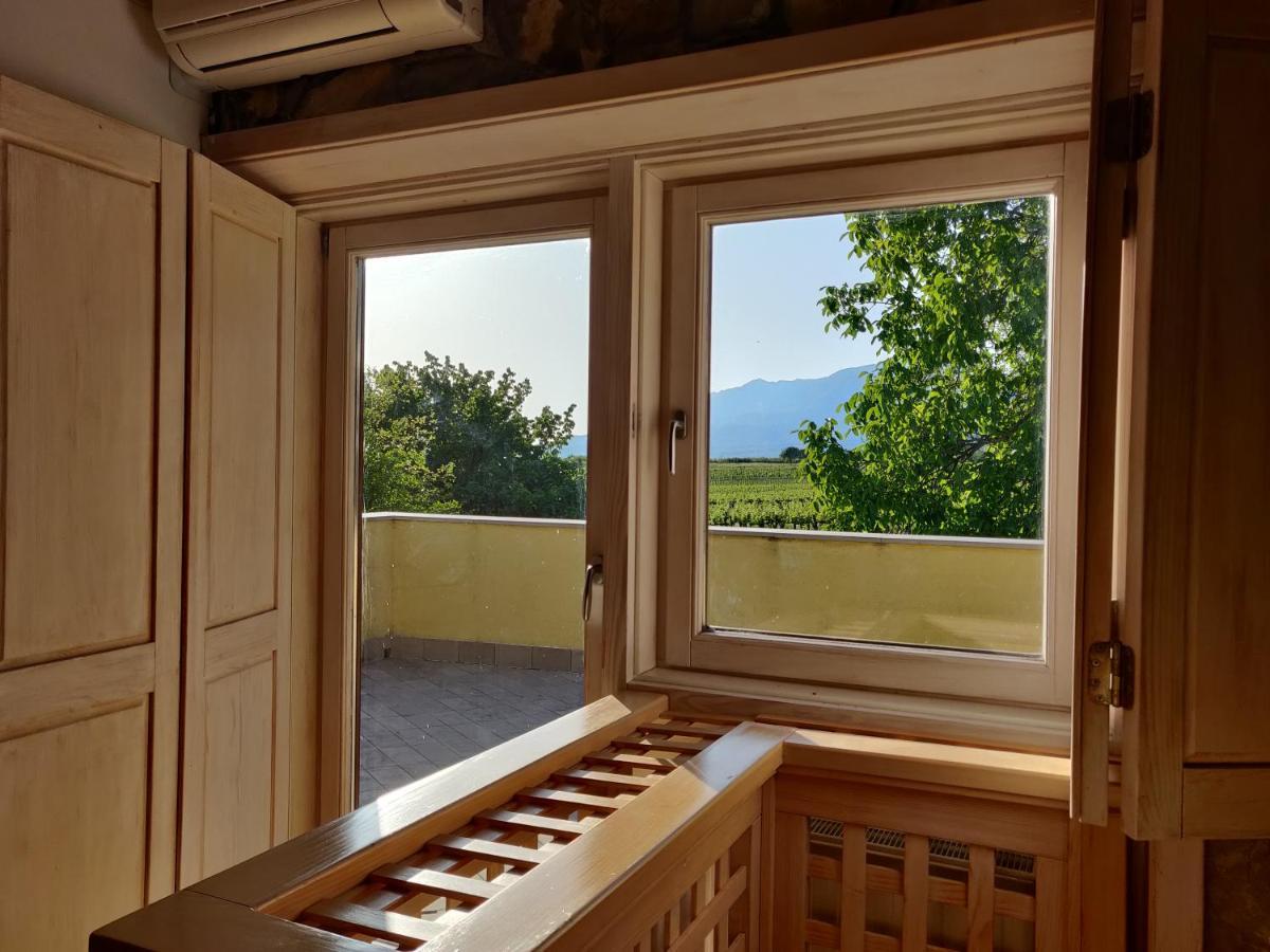 Small House In Vipava Valley Εξωτερικό φωτογραφία